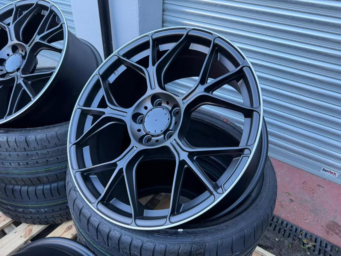 18" Mercedes AMG GT Style Alloys