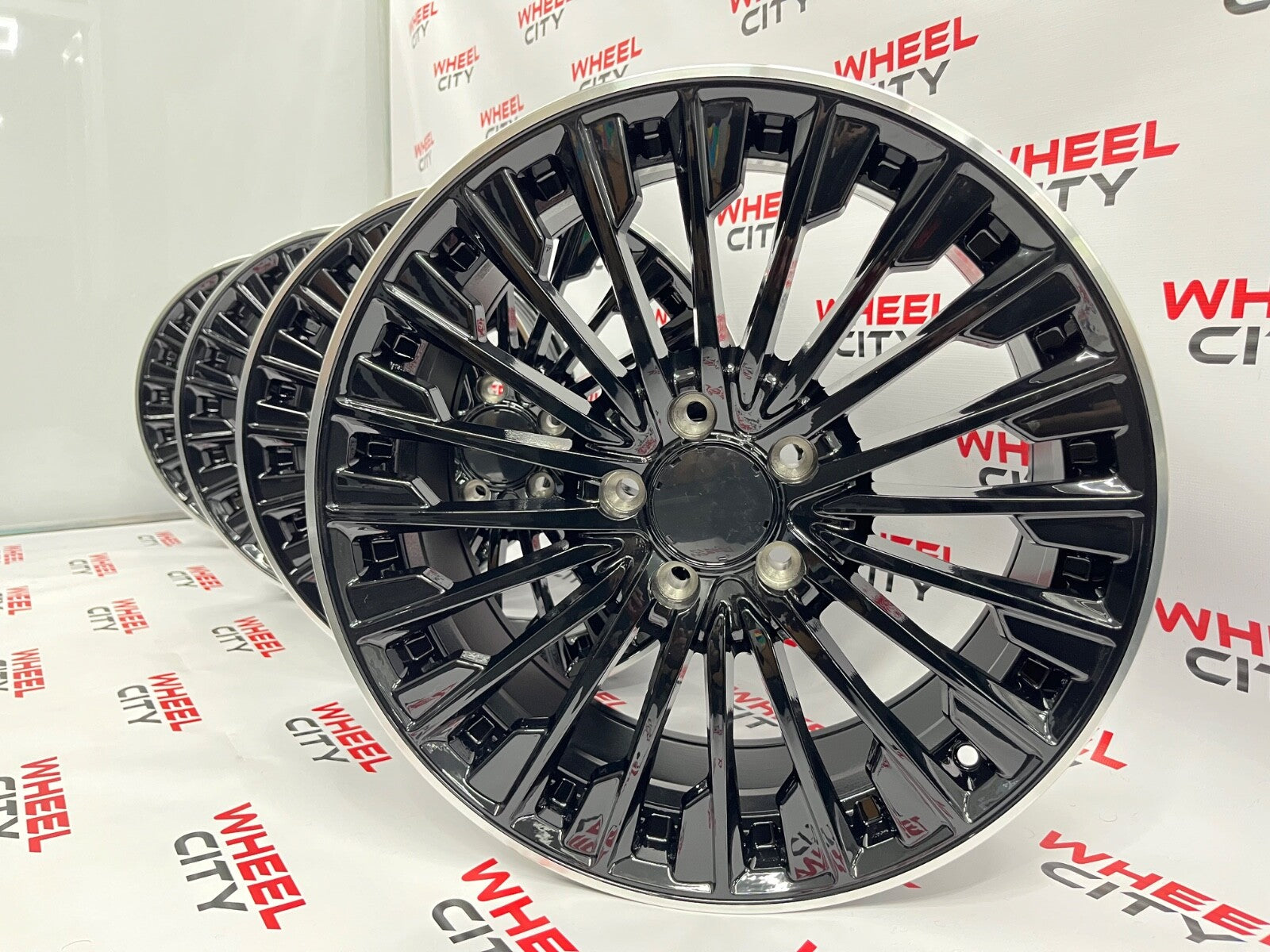 19" Mercedes Gloss Black Polished Lip New Turbine Style