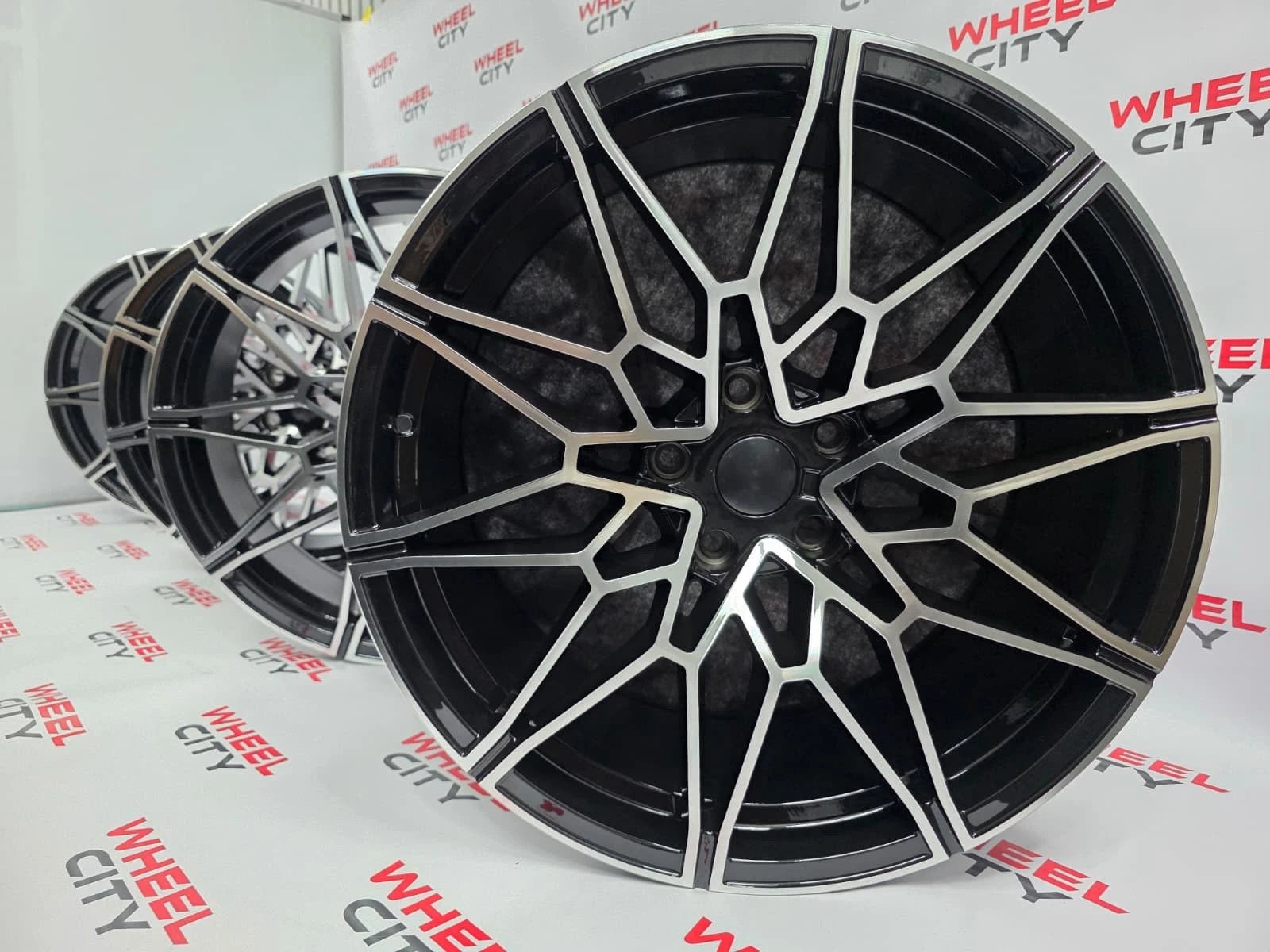 19" BMW 826m Style Alloys