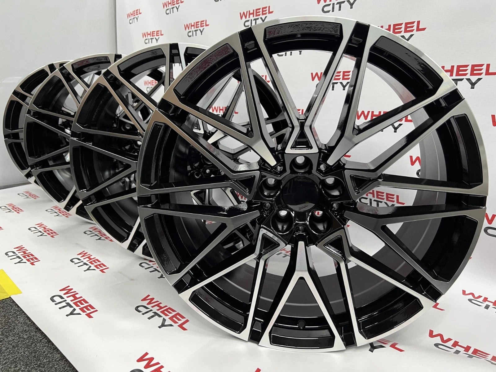 22" 818m BMW Style Black Polished Alloys