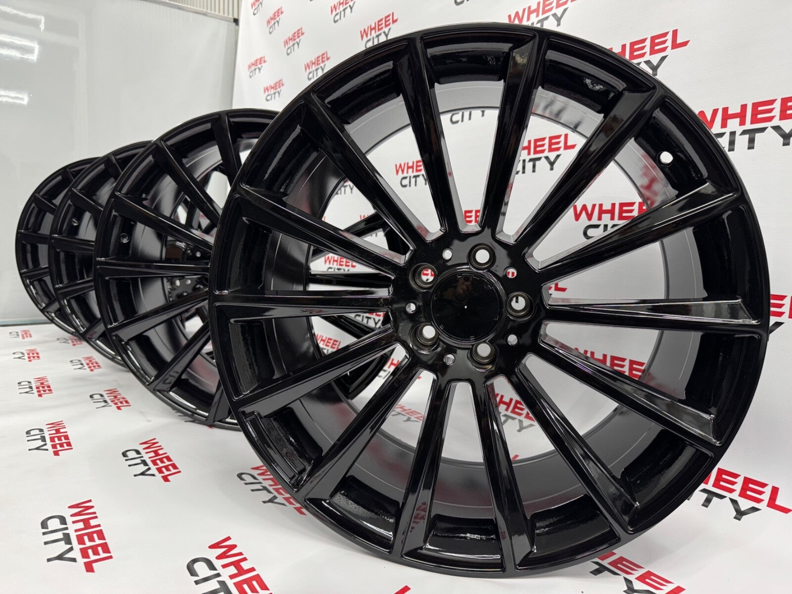 20" Gloss Black Mercedes Turbine style